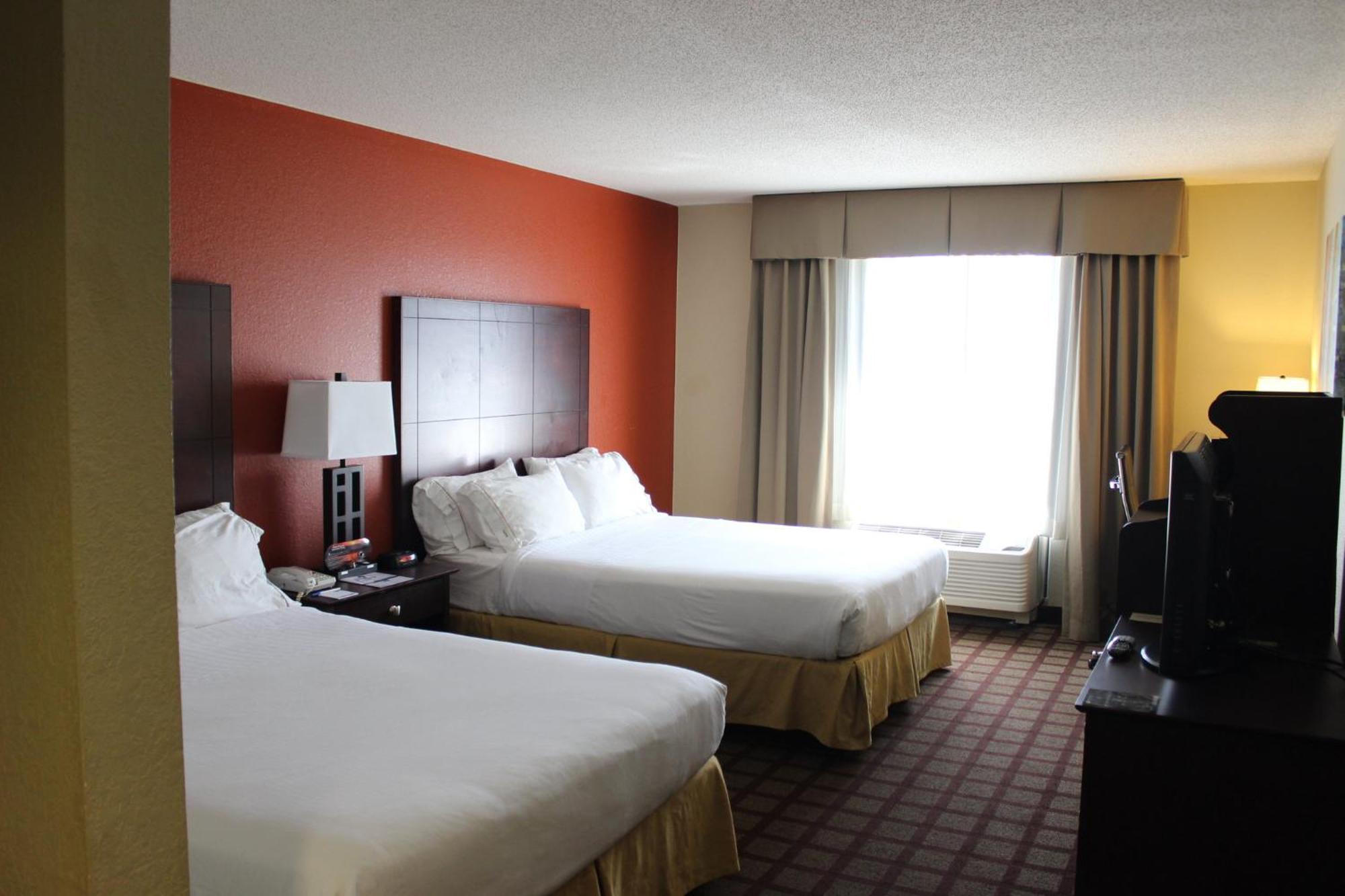 Holiday Inn Express Hotel & Suites Chicago-Algonquin By Ihg Exterior photo